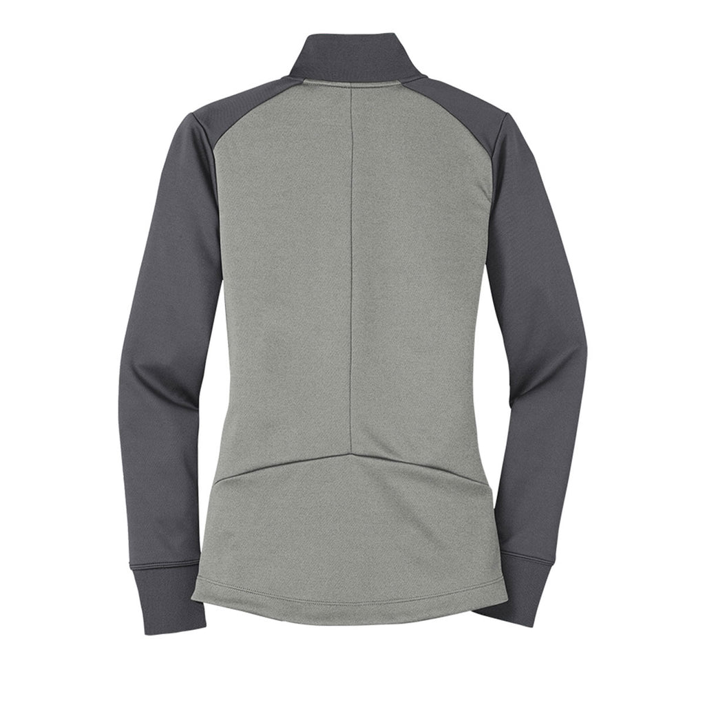 Nike Women's Athletic Grey Heather/ Dark Grey Dri-FIT Long Sleeve Quarter Zip Shirt