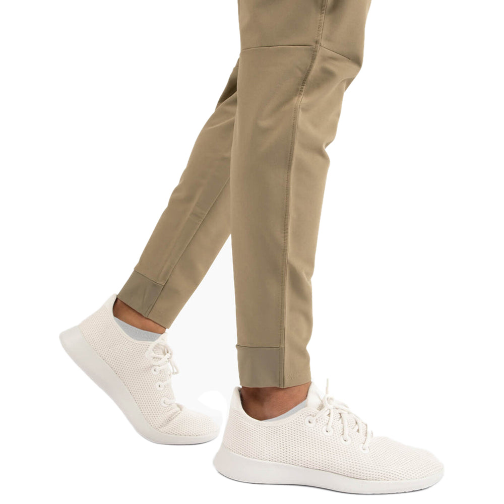 UNRL Men's Desert Khaki Performance Pant